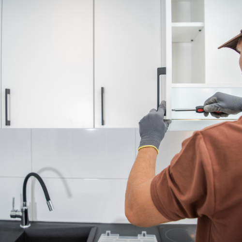 10 Powerful Cabinet Refacing Tips for a Modern Look